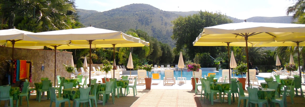 Ferienanlage mit Pool Cilento